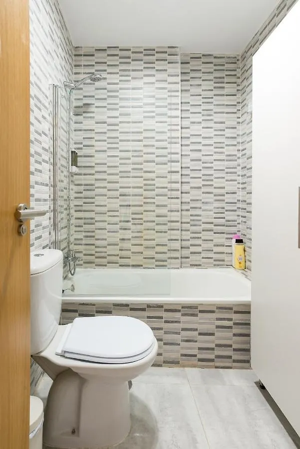 Cozy Apartament In The Heart Of Malaga With Pool 0*,