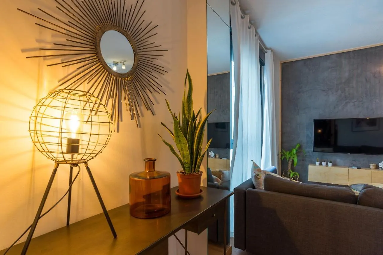 Cozy Apartament In The Heart Of Malaga With Pool 0*,  Spain