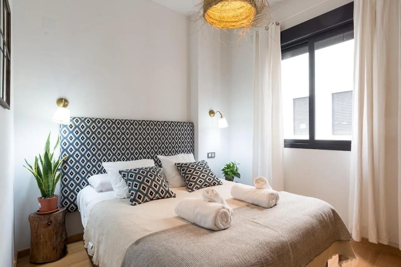 Apartment Cozy Apartament In The Heart Of Malaga With Pool